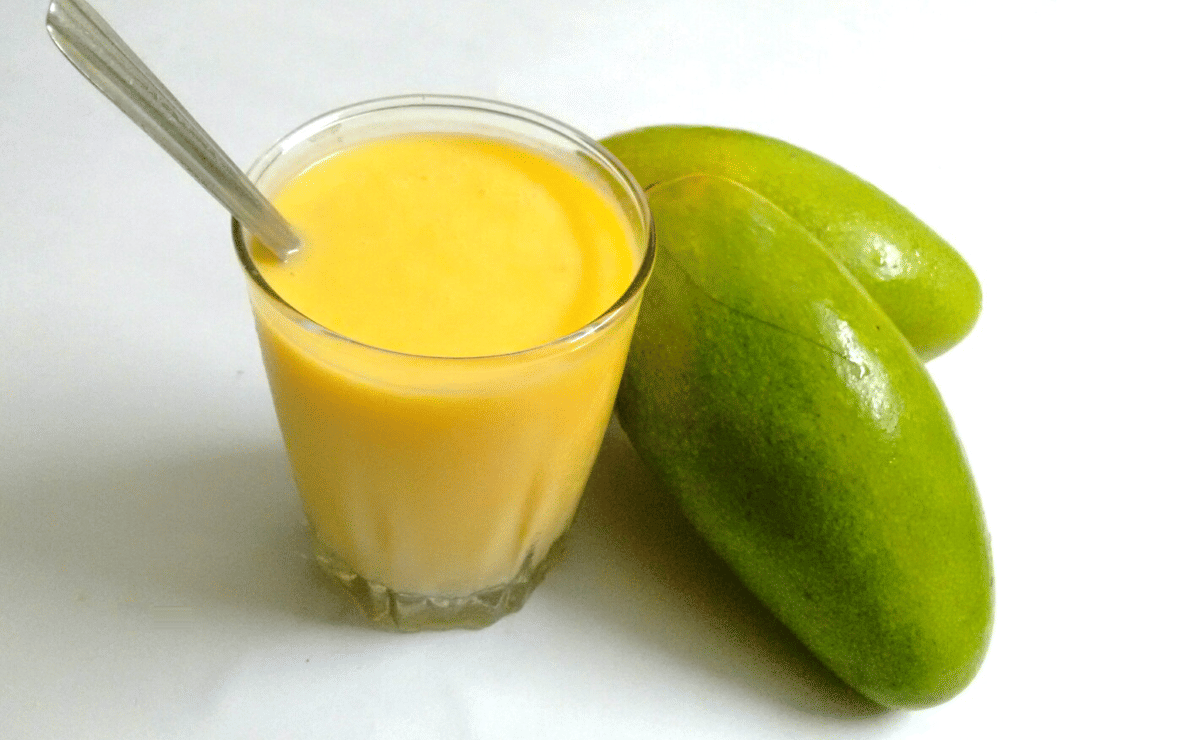 ilustrasi mango milkshake