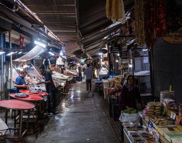 ilustrasi pasar tradisional (Pexels.com/Doğan Alpaslan Demir)