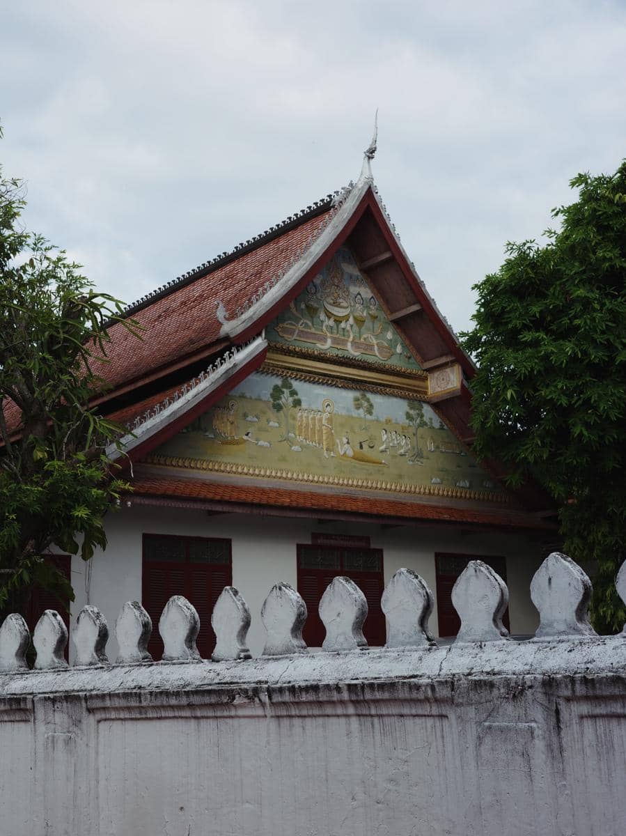 Tatjana Saphira menikmati liburan di Laos