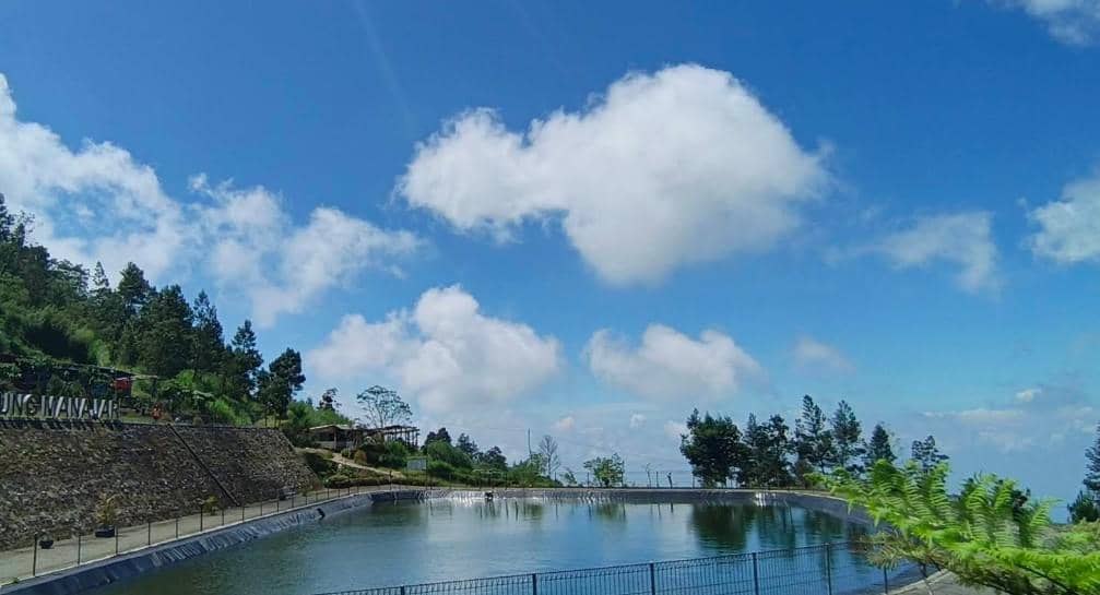 potret Embung Manajar