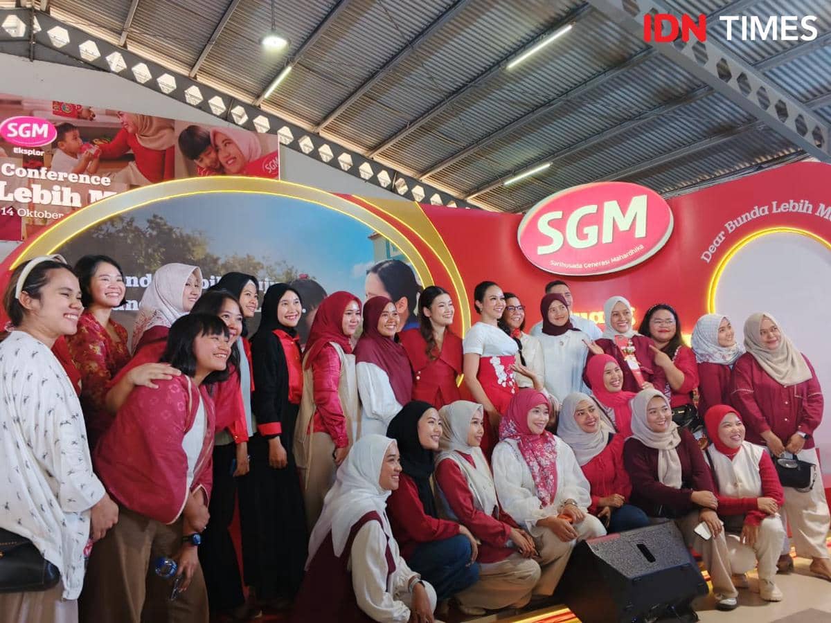Press Conference “Bunda Lebih Maju – The Living Proof of SGM Stories” yang diselenggarakan di Stasiun Bogor pada Rabu (14/10/2026)