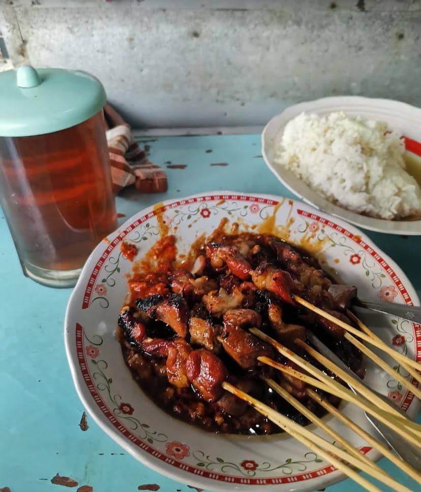Sate Kambing Tholabi Tugu (google.com/maps/Fahmi izar)
