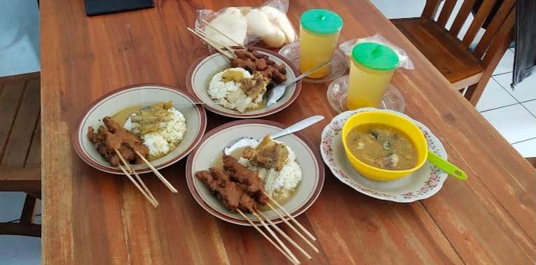 Sate Kambing Curahmalang