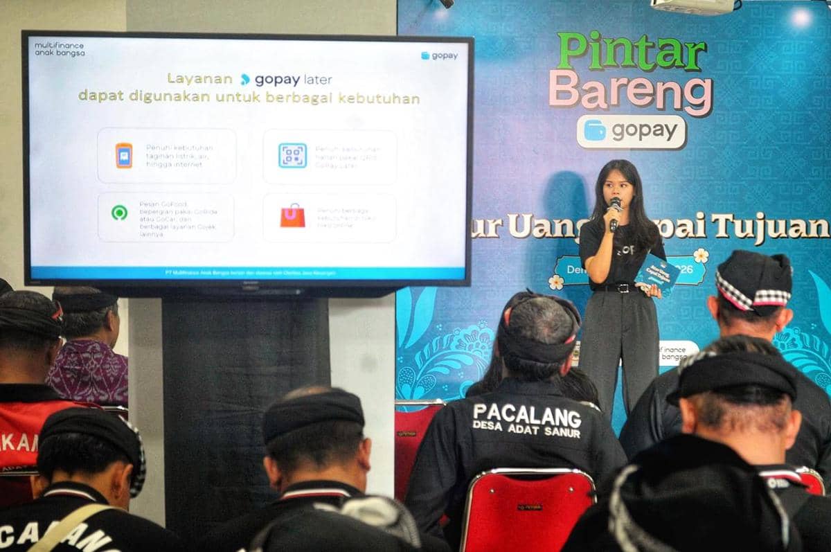 Edukasi Keuangan Digital, GoPay Bekali Pecalang Bali soal Risiko Pinjaman