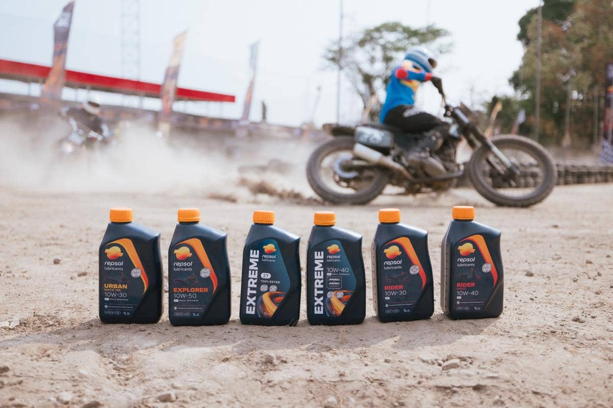 Repsol Lubricants memperkenalkan empat lini pelumas motor terbaru untuk pasar Indonesia di Kustomfest 2026.
