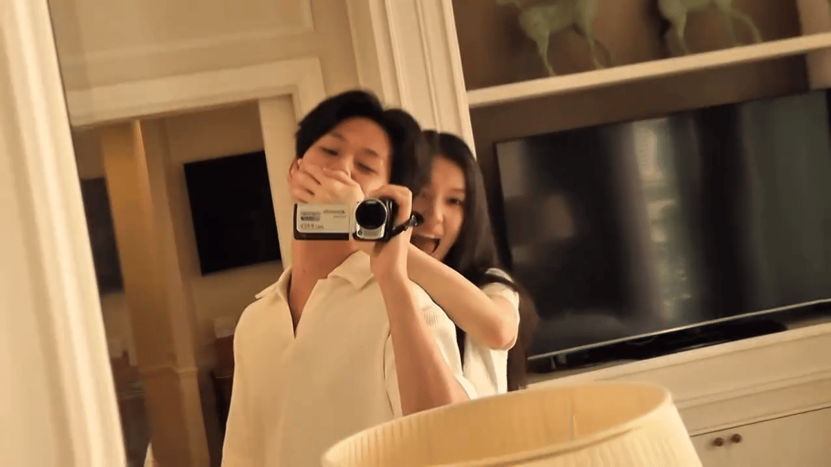 cuplikan MV lagu "Vancouver 3" dari BIG Naughty