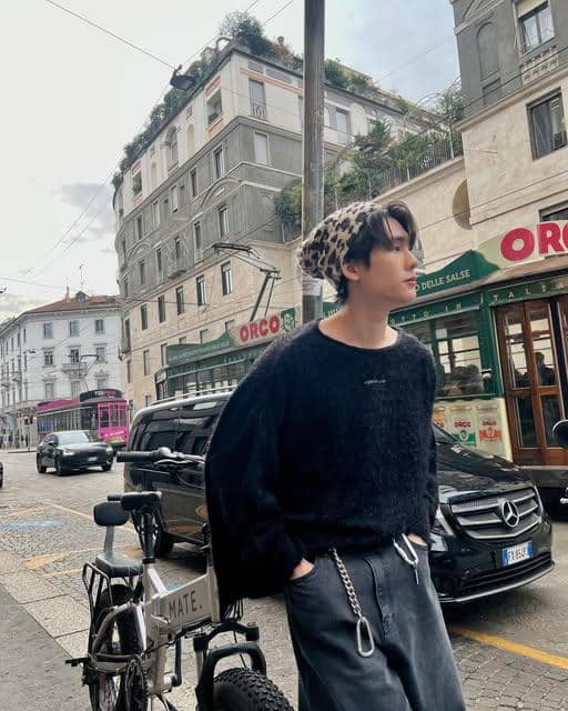 OOTD Liburan ke Luar Negeri ala Book Kasidet