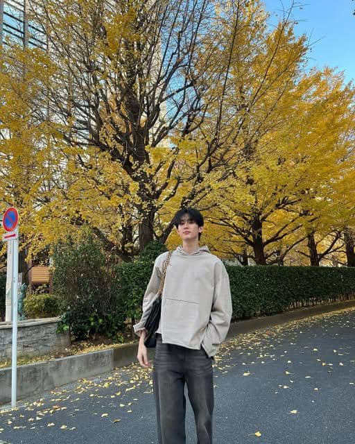 OOTD Liburan ke Luar Negeri ala Book Kasidet