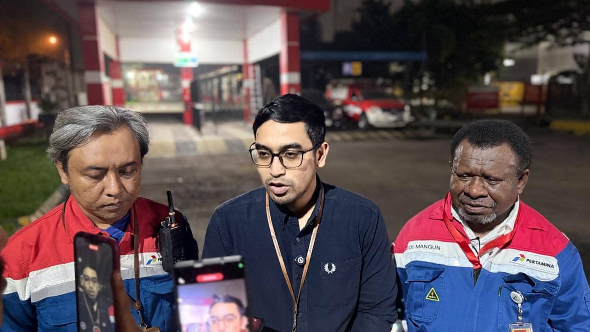 Pertamina Buka Suara soal Antrean di SPBU Kalbar yang Mengular