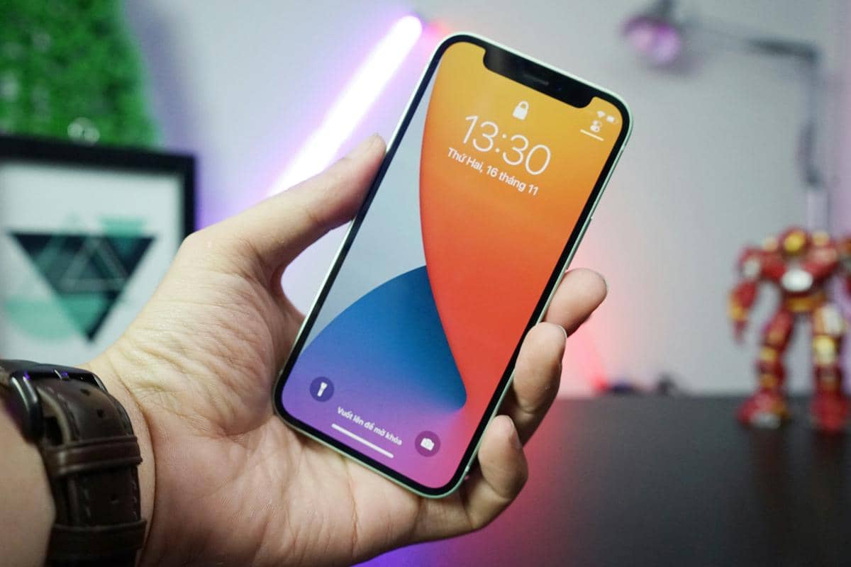 Perbedaan Layar LTPO dan LTPS di HP, Mana yang Lebih Efisien?