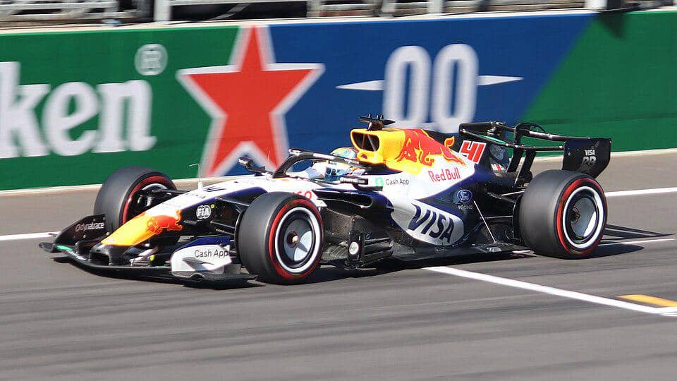 Pusingnya Racing Bulls Meramu Susunan Pembalap untuk F1 2027