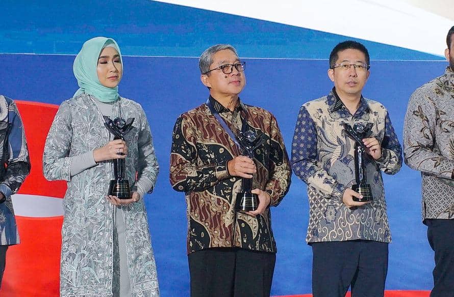 Potret Presiden Direktur PT TMMIN, Nandi Julyanto, dalam dokumentasi resmi perusahaan untuk keperluan publikasi.
