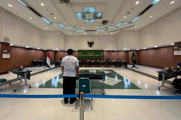 Nikah Siri Tanpa Izin, Hakim PTUN Serang Disanksi Nonpalu Setahun