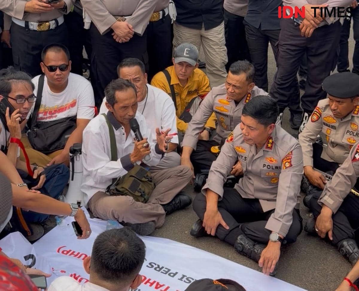 Demonstrasi koalisi pers di Sumsel menyikapi kasus kekerasan terhadap dua jurnalis di kota Palembang
