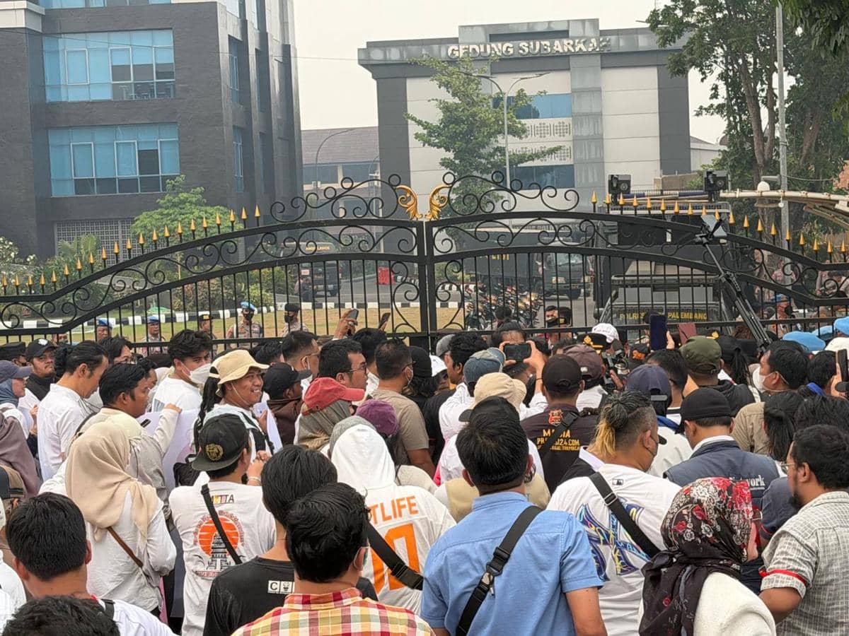 Demonstrasi koalisi pers di Sumsel menyikapi kasus kekerasan terhadap dua jurnalis di kota Palembang
