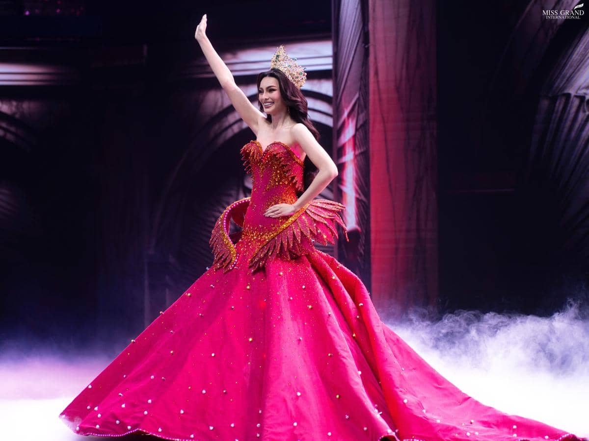 Potret Last Walk Emma Tiglao Sebagai Miss Grand International 2025