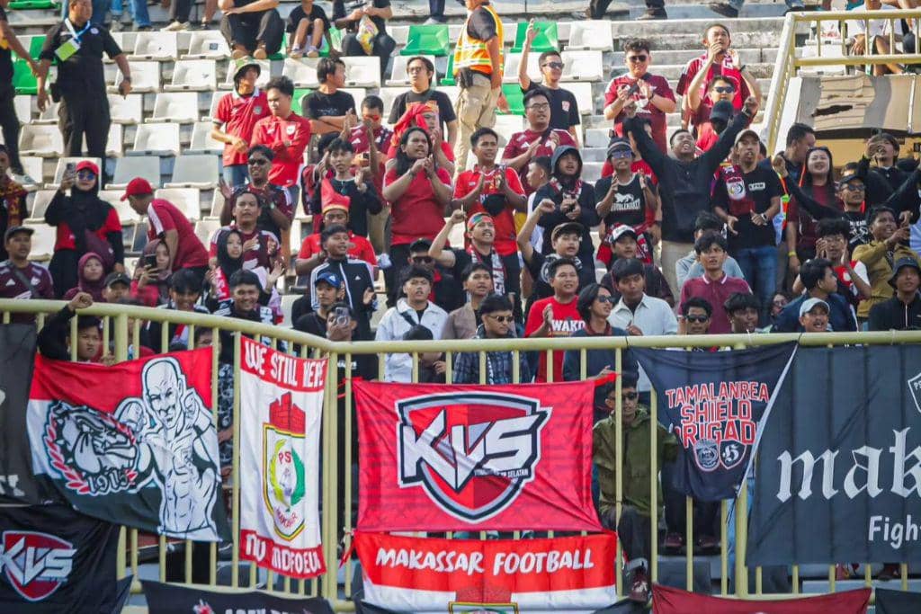 PSS Sleman versus PSM Makassar di musim 2026/2027.
