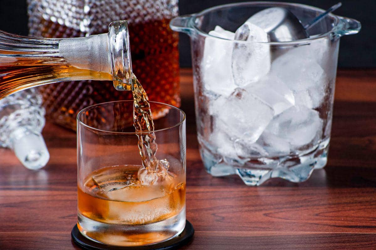 Perbedaan Whisky dan Tequila: Bahan, Aging, dan Asal