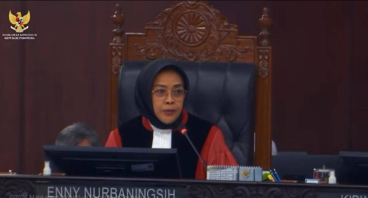 Enny Nurbaningsih, MK