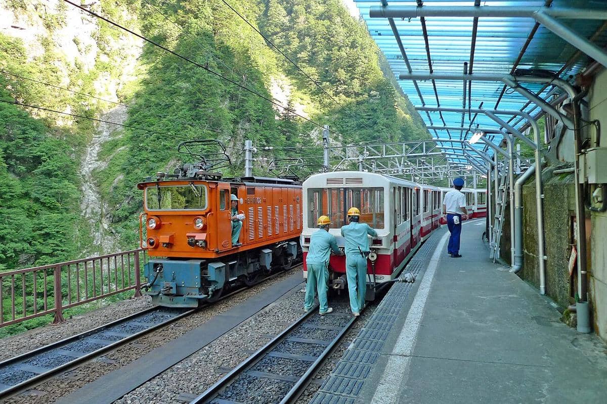 Stasiun Keyakidaira