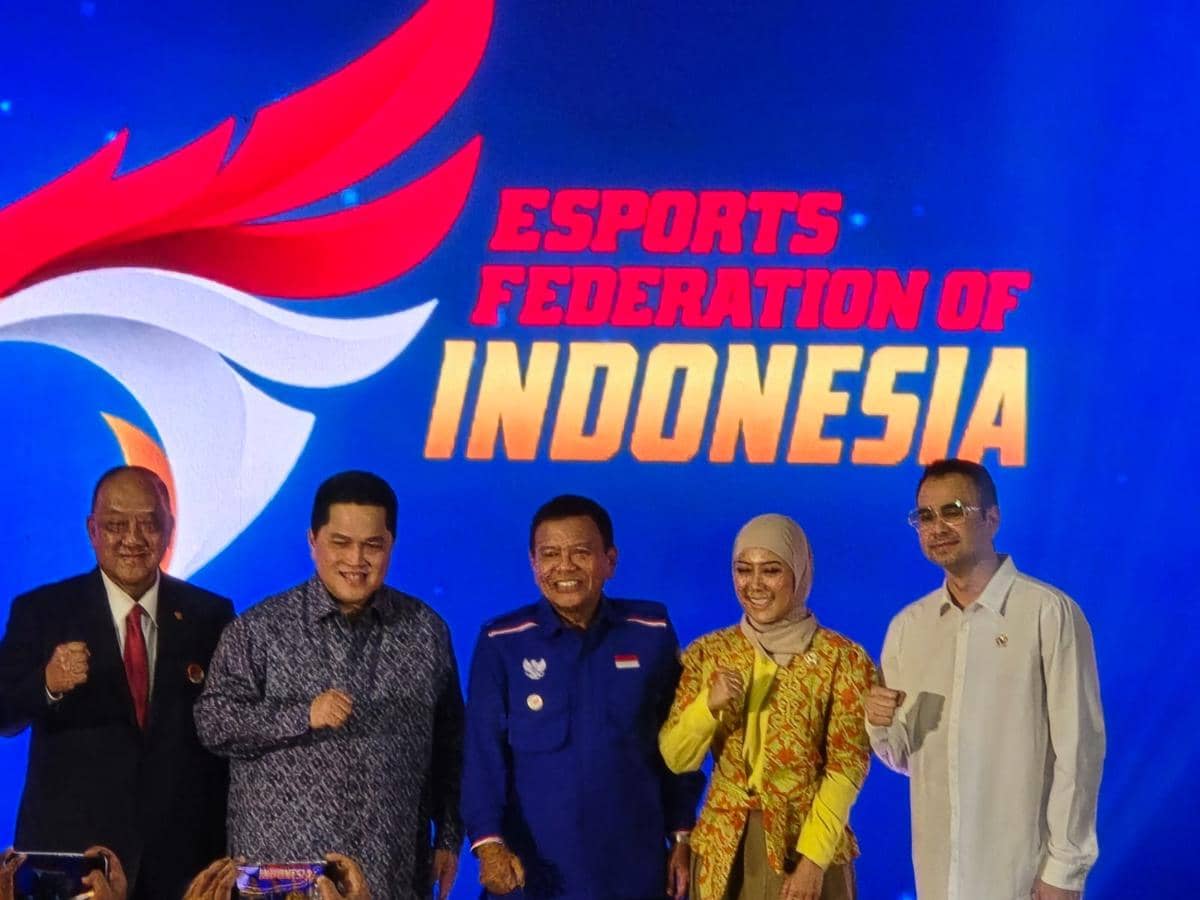 Para pengurus baru PB ESI periode 2026-2030 mengikuti prosesi pelantikan resmi yang digelar oleh PB ESI.