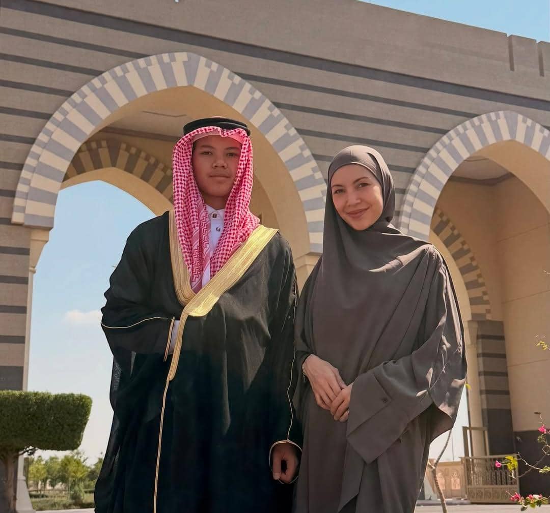 Ratna Galih hadiri wisuda program overseas anak di UIM