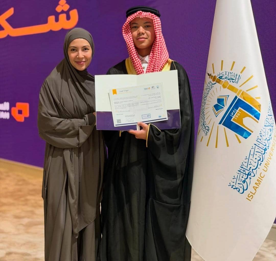 Ratna Galih hadiri wisuda program overseas anak di UIM