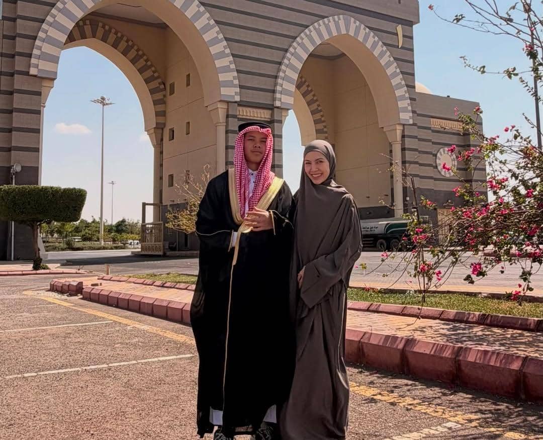 Ratna Galih hadiri wisuda program overseas anak di UIM