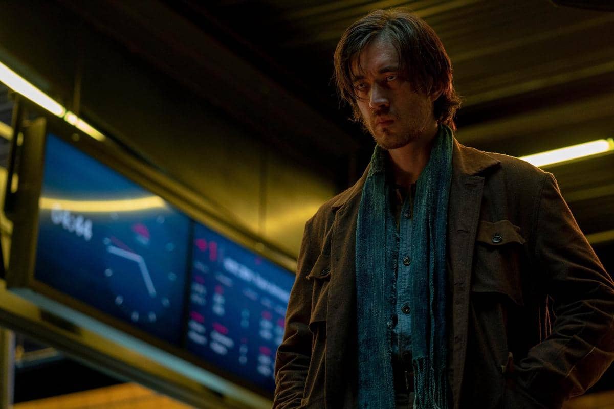 Andrew Koji dalam film Bullet Train