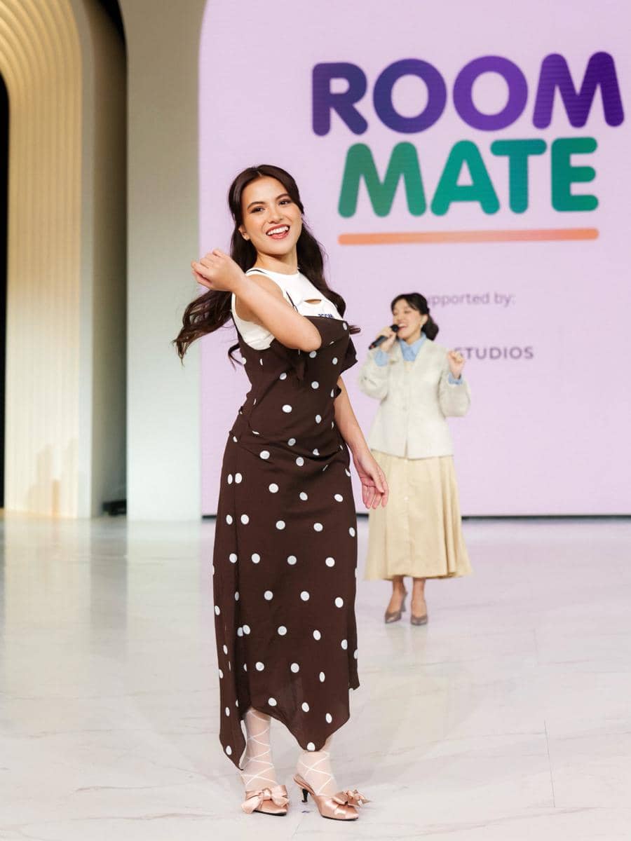 outfit nuansa coklat ala Marsha Aruan