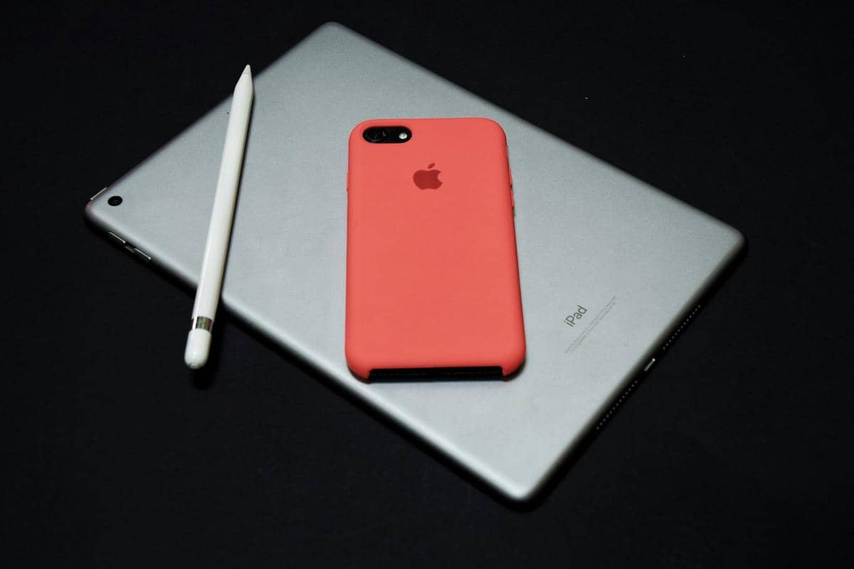 ilustrasi stylus