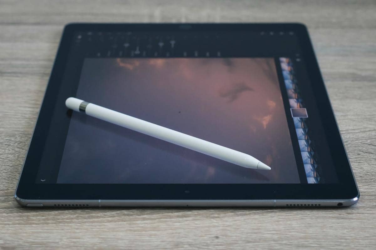 ilustrasi stylus