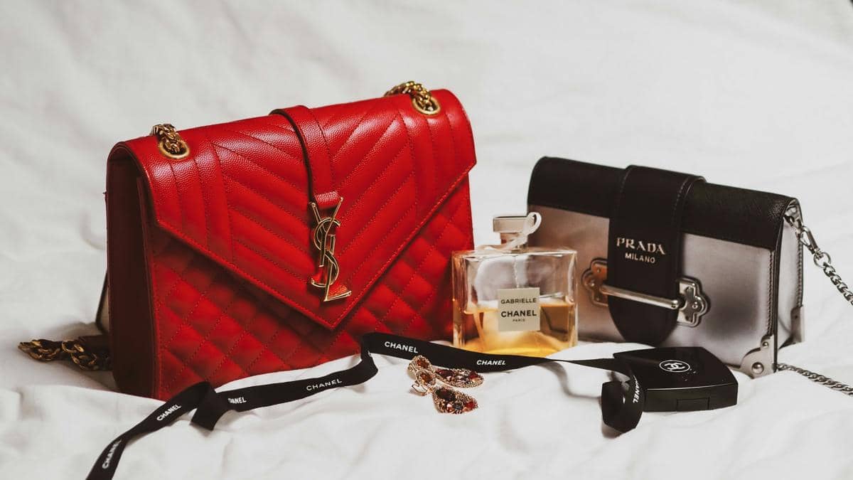 ilustrasi luxury bag
