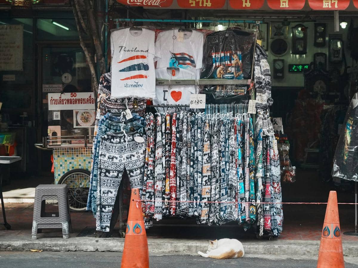 ilustrasi oleh-oleh Thailand