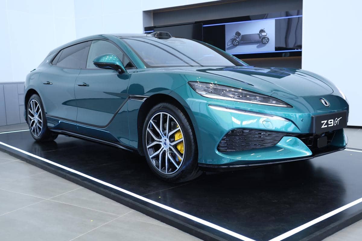 Danza Z9GT Punya Tenaga 1.156 dk, Harga Rp2,25 Miliar