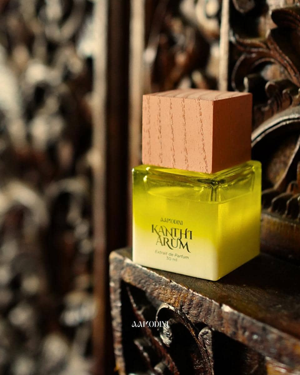 Parfum Aamodini Kanthi Arum