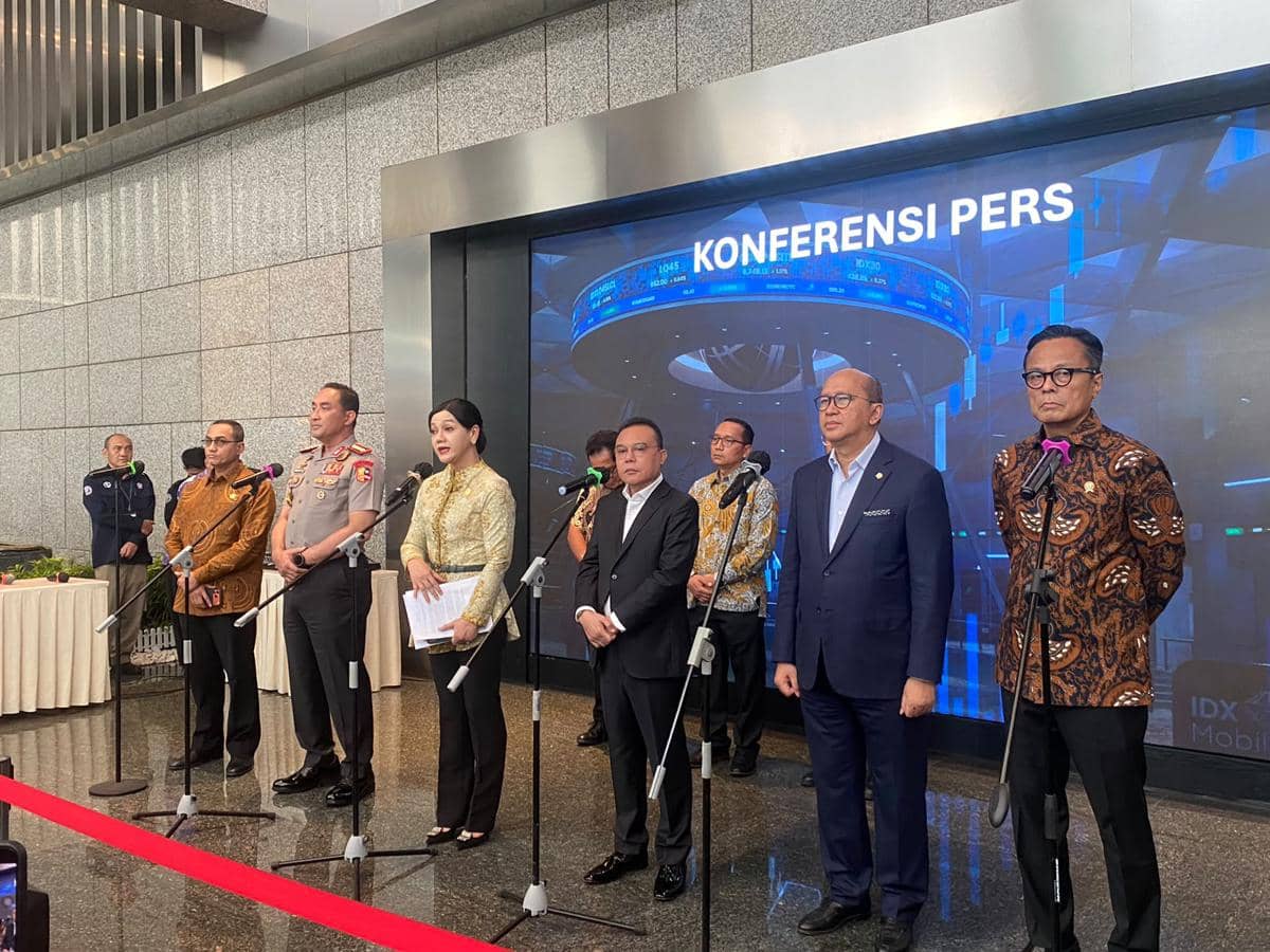 Dasco, Rosan, hingga Kapolri Datangi BEI