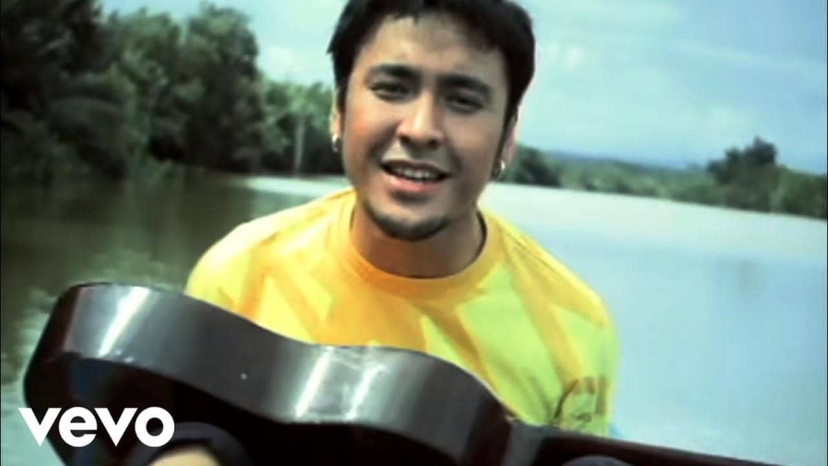 cuplikan video klip "Masih Ada"
