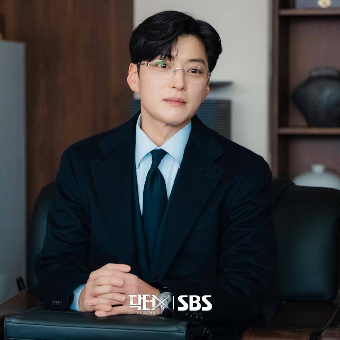 Jang Seung Jo di Doctor X: Mafia in White