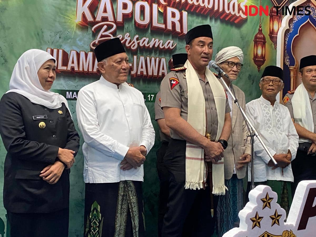 Kapolri Baru Keliling Jatim, Ziarah Makam Marsinah hingga Ketemu Ulama
