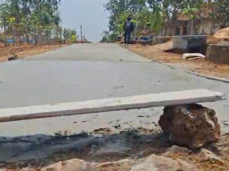 Penampakan pembangunan jalan hasil iuaran warga Desa Sripendowo, Kecamatan Bandar Sribhawono, Kabupaten Lampung Timur