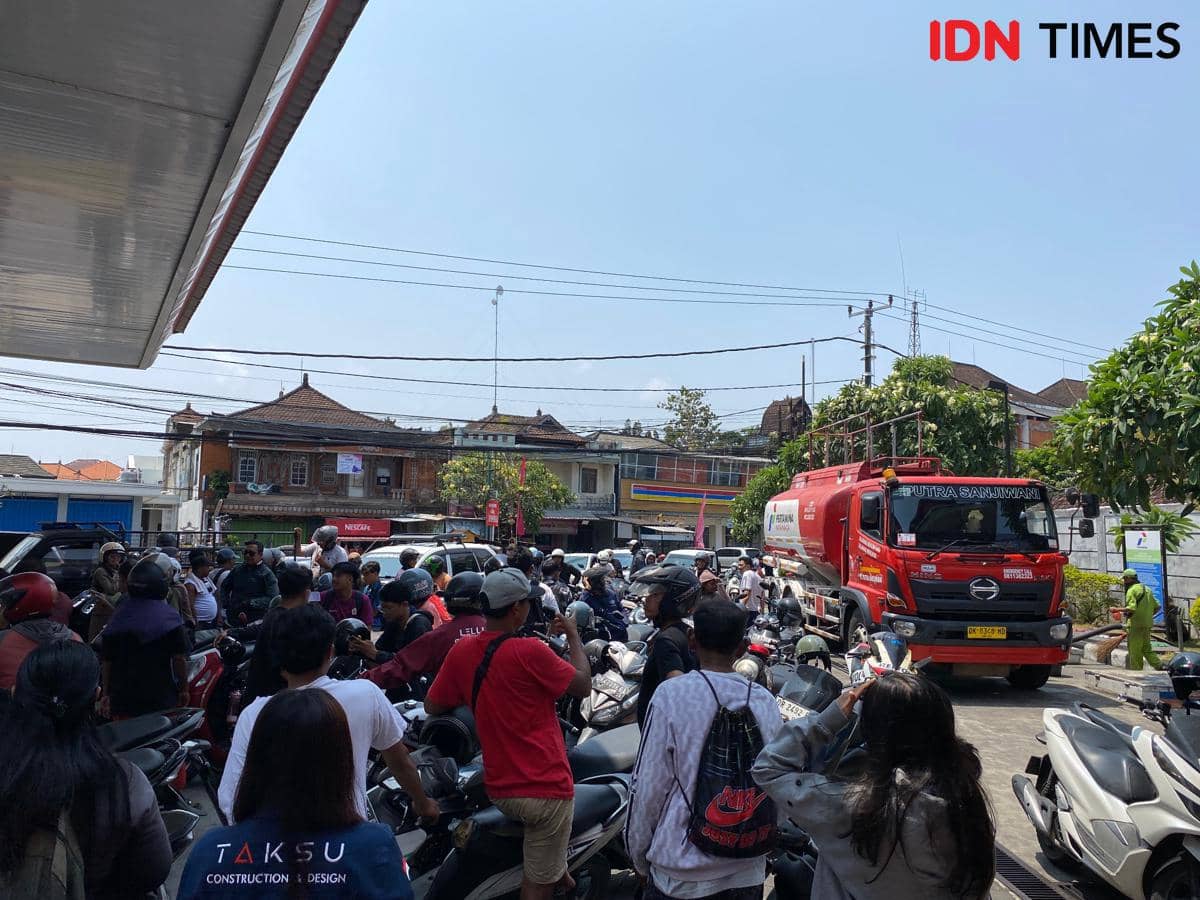 Suara Kritis Warga Bali Dibutuhkan untuk Menagih Transparansi BBM