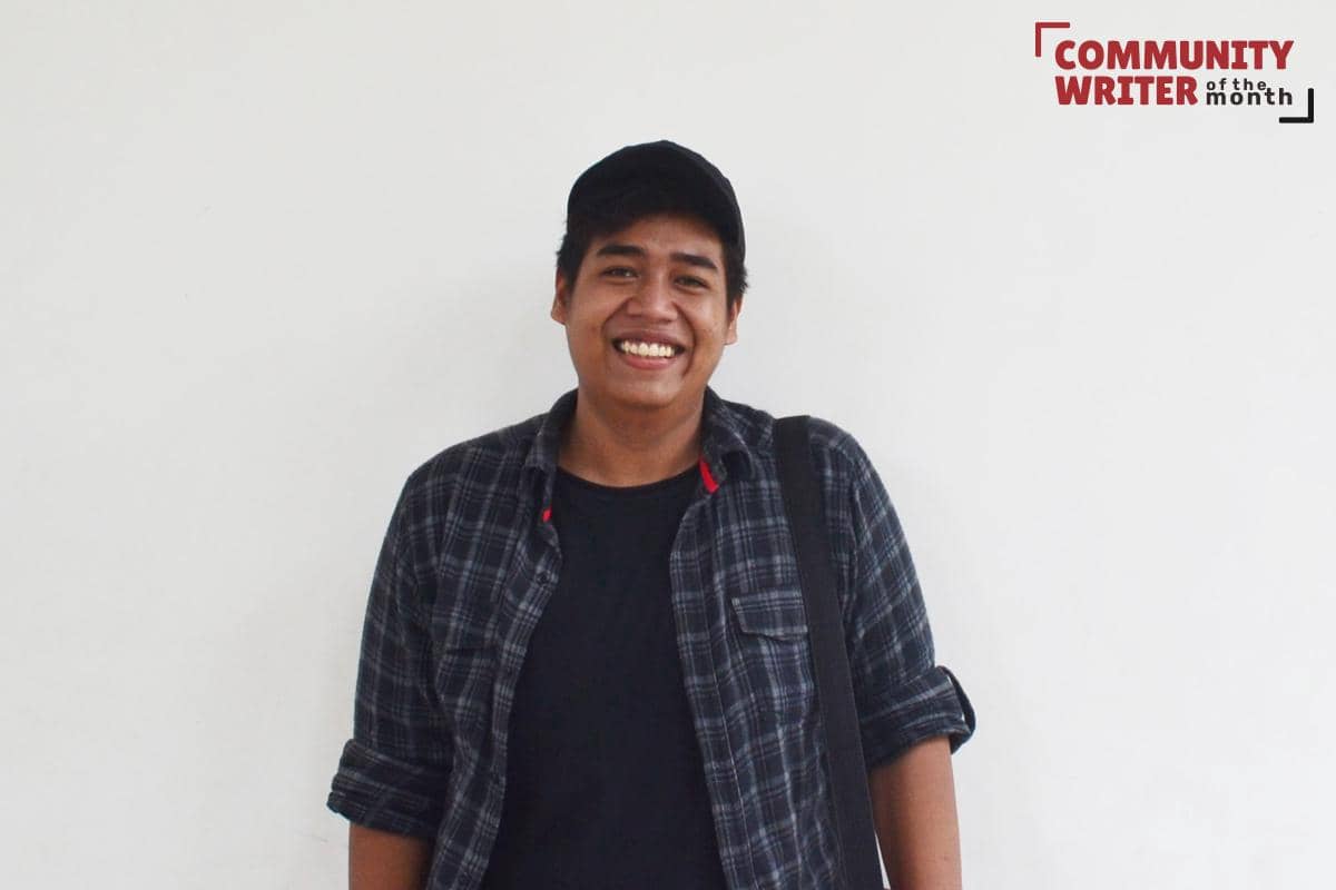 Khasan Rochmad, Lulusan Sastra yang Jadi Penulis Sepak Bola