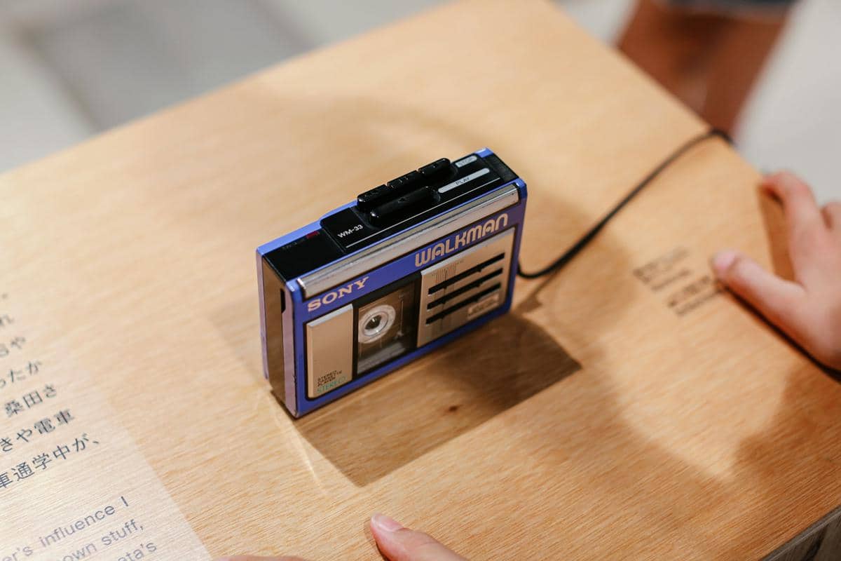 6 Gadget dari Tahun 80-an yang Membentuk Industri Teknologi Modern