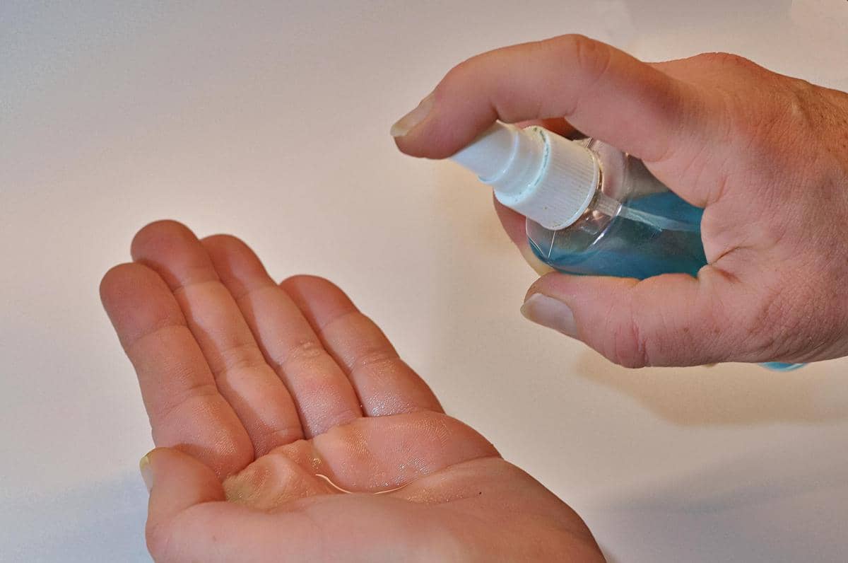 ilustrasi hand sanitizer