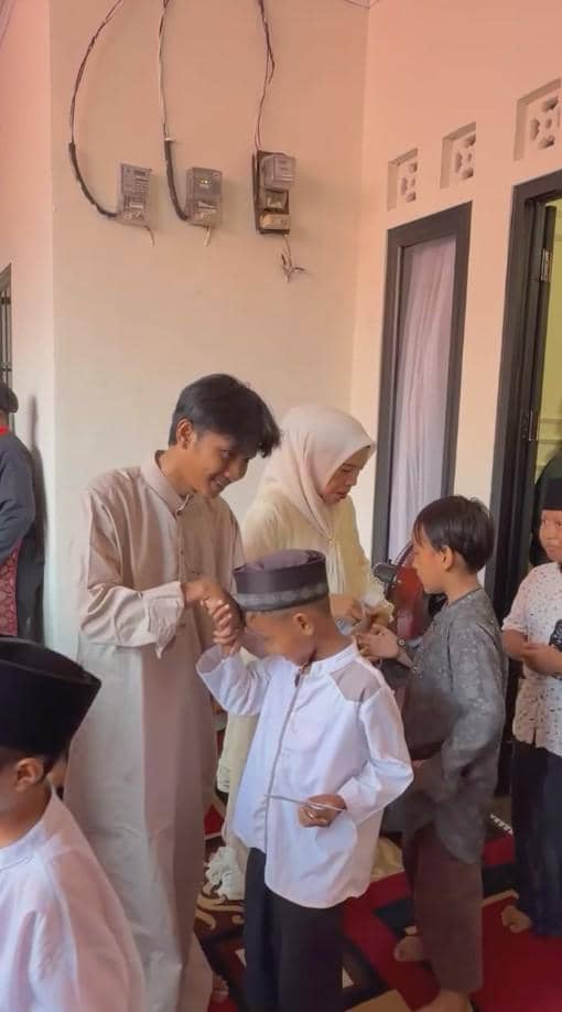 Fajar Sadboy Syukuran Rumah Baru (instagram.com/fajjarsadboy)