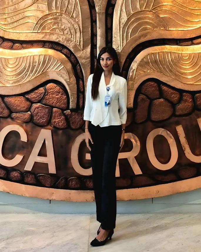 Inspirasi OOTD ala Alda Callista, Miss Indonesia 2026