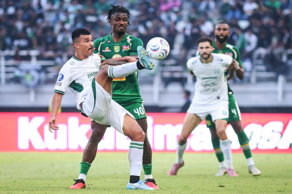 2 Kali Unggul, PSS Gagal Rebut Kemenangan di Markas Persebaya
