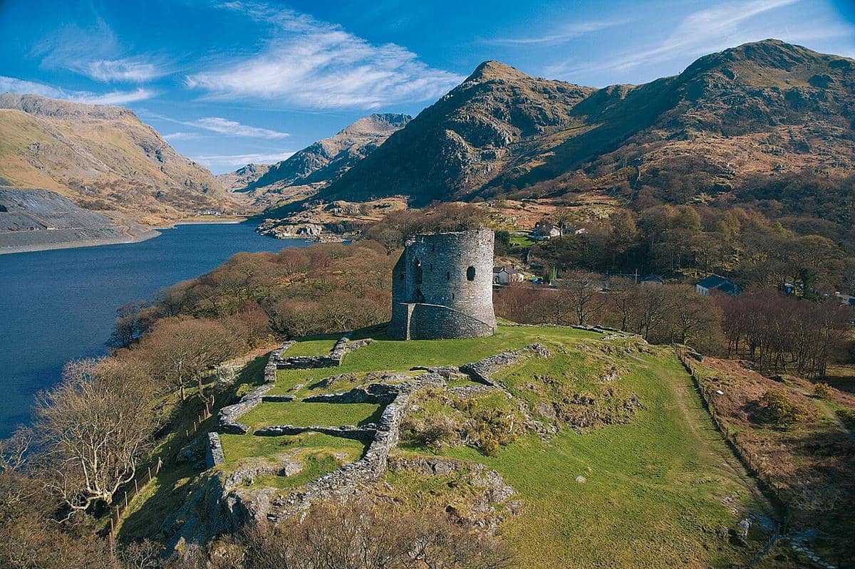 7 Fakta Dolbadarn Castle, Benteng Abad ke-13 di Wales Utara