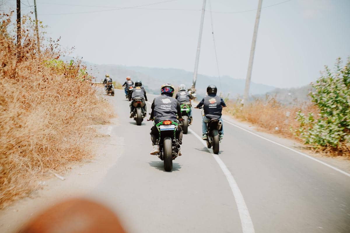 Kegiatan Repsol bersama komunitas untuk memperkuat kedekatan sekaligus memperkenalkan pilihan produk pelumas.